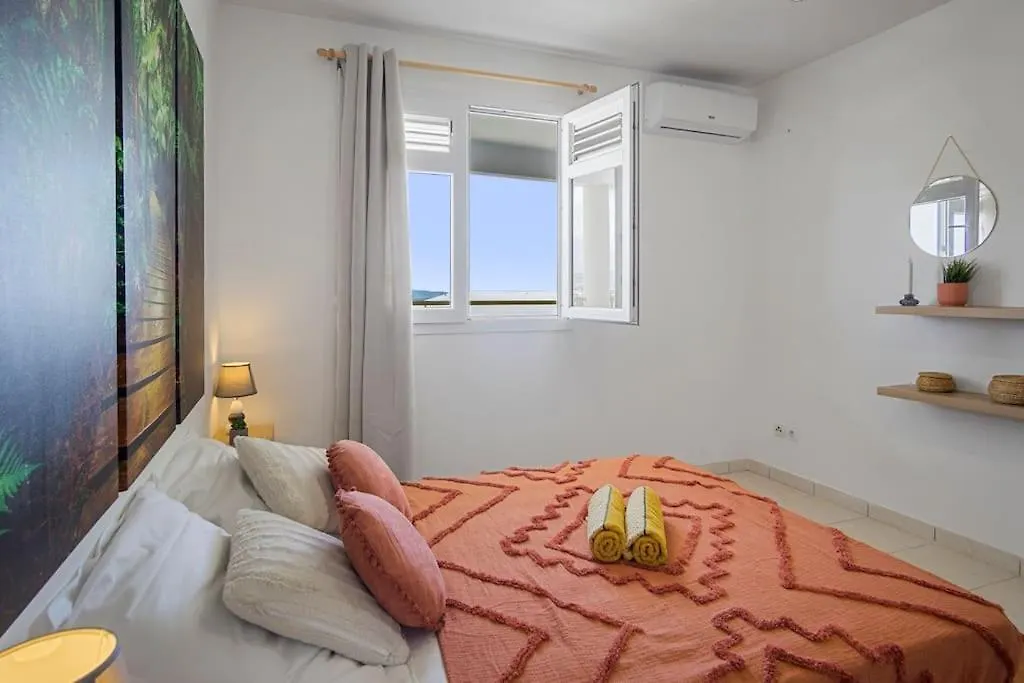Appartement City View Le Lamentin 0*,  Martinik